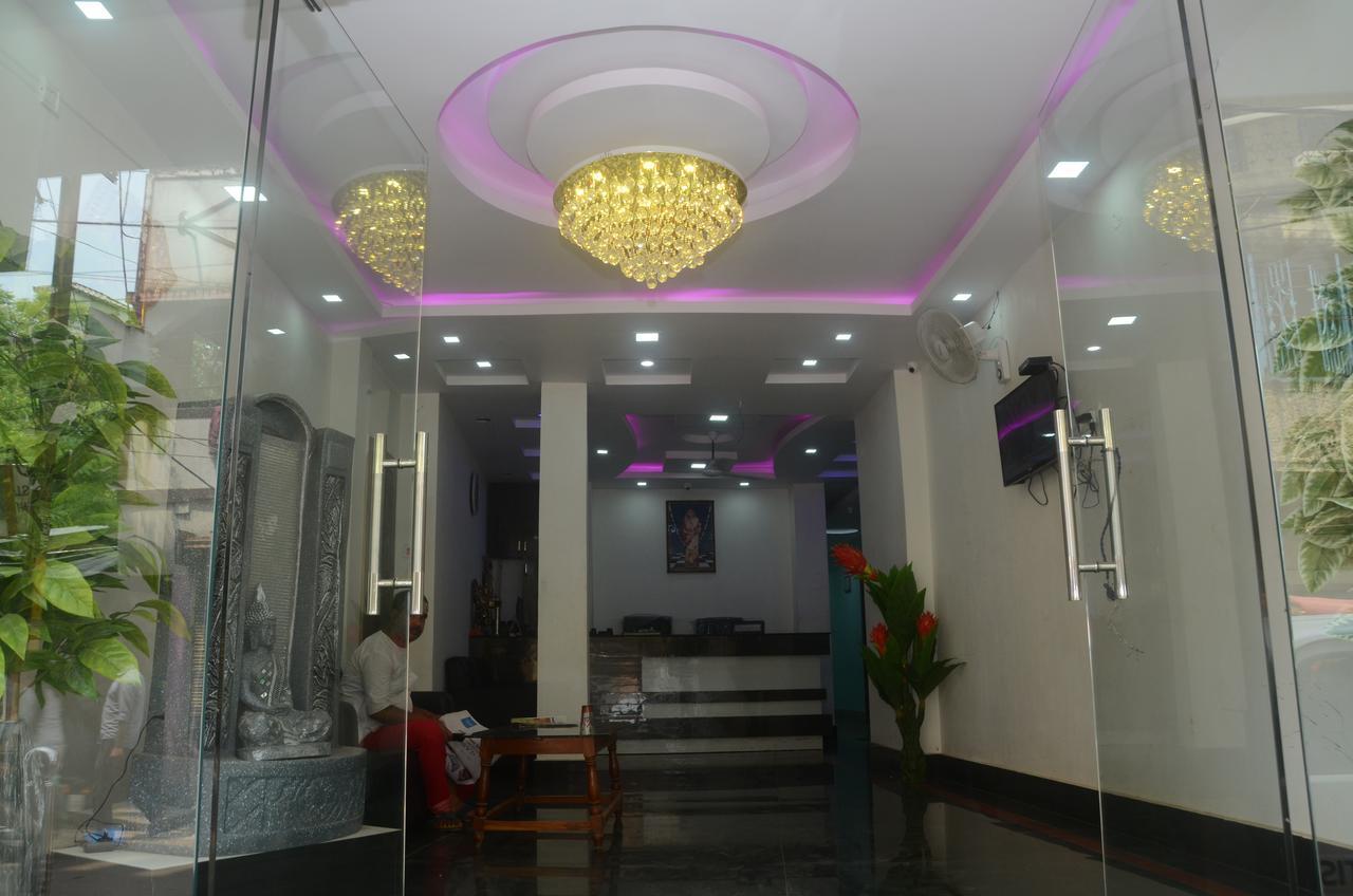 Hotel Sharda Inn Деогарх Экстерьер фото